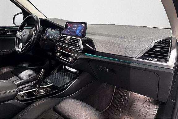 BMW X3 9 of 22