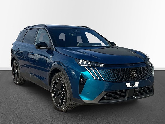 Peugeot 5008 3 of 10