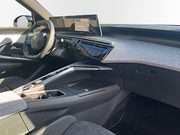 Peugeot 5008 9 of 10