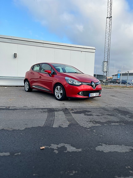 Renault Clio 2 of 18
