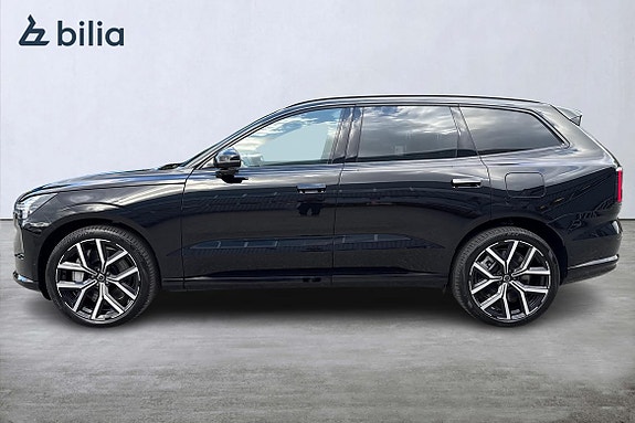Volvo EX90 3 of 23
