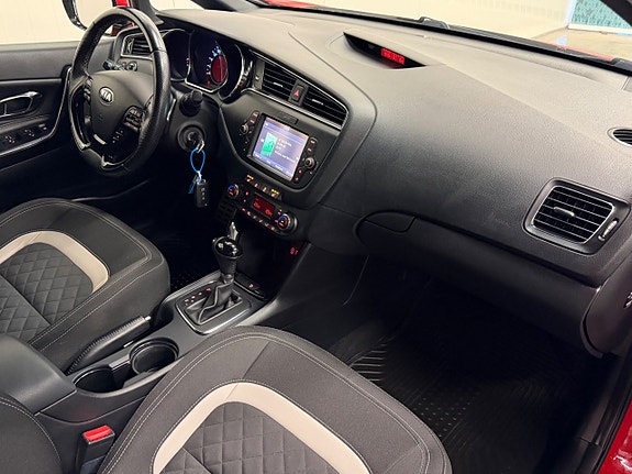 Kia Ceed 10 of 18