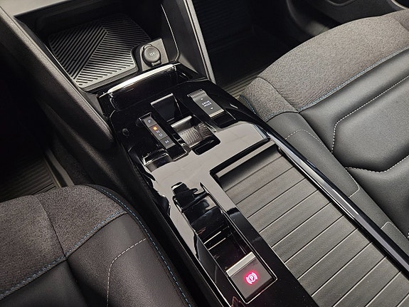 Citroen C4 13 of 27