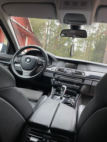 BMW 520d 8 of 11