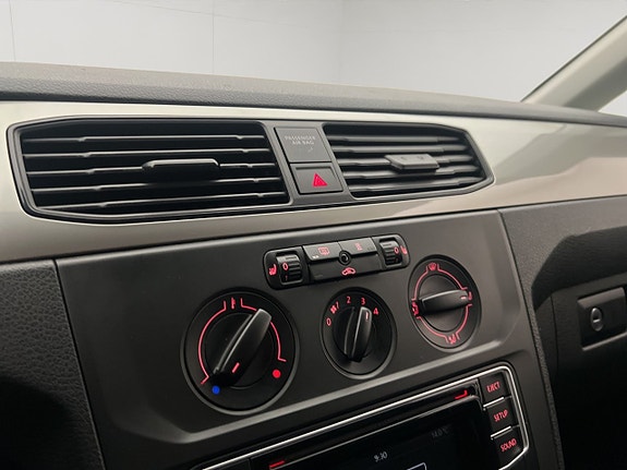 Volkswagen Caddy 20 of 29