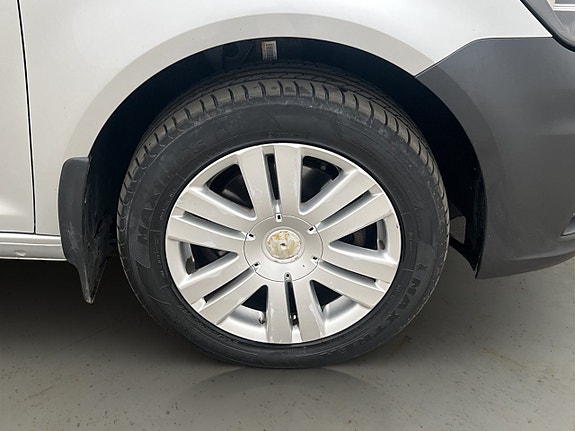 Volkswagen Caddy 26 of 29