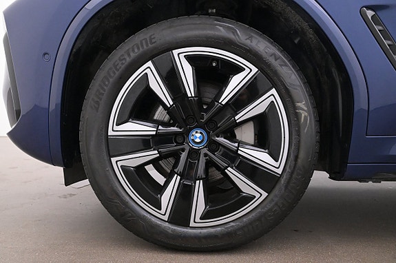 BMW iX3 27 of 27