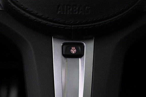 BMW iX3 9 of 27