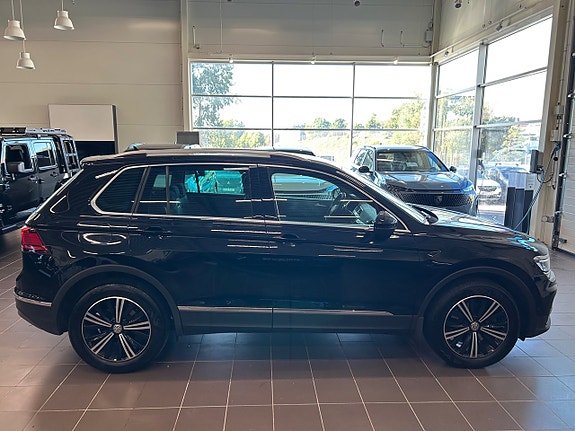 Volkswagen Tiguan 8 of 30
