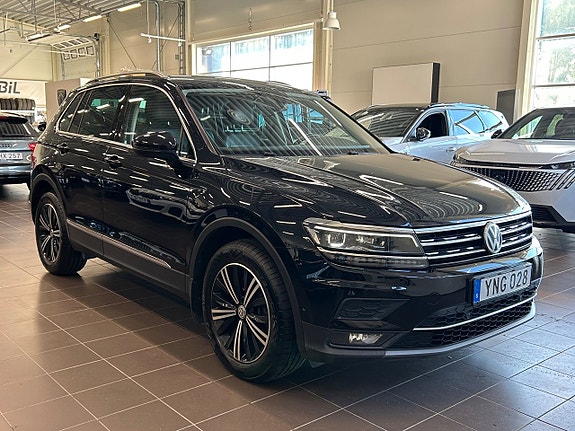 Volkswagen Tiguan 9 of 30