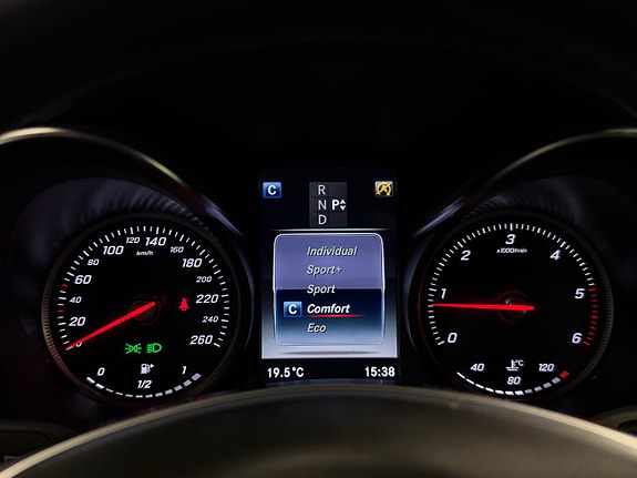 Mercedes-Benz GLC220 d 18 of 21