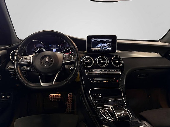 Mercedes-Benz GLC220 d 16 of 21