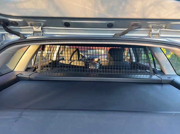 Toyota Avensis 3 of 8
