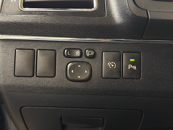 Toyota Avensis 18 of 19