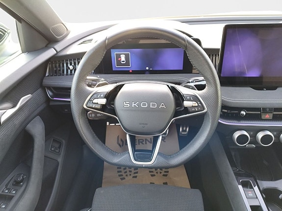 Skoda Superb 12 of 15