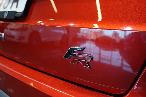 Seat Arona 8 of 16