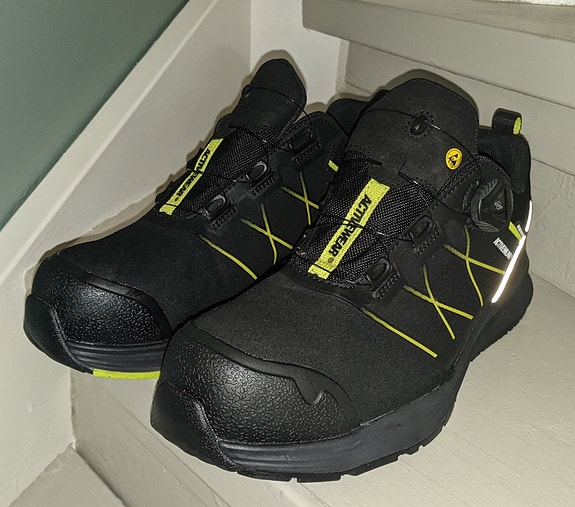 Product image 1 of 4