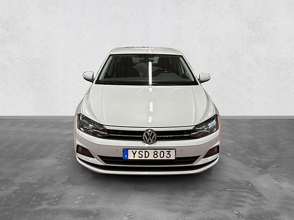 Volkswagen Polo 8 of 16