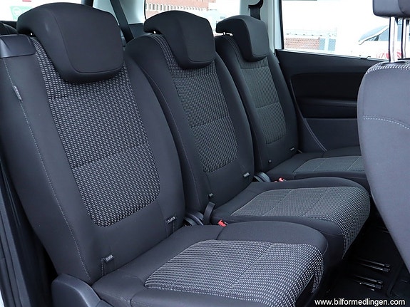 Seat Alhambra 8 of 24