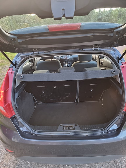Ford Fiesta 6 of 9