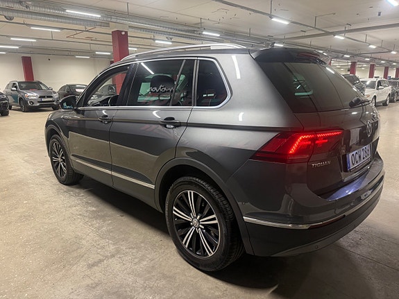 Volkswagen Tiguan 5 of 15