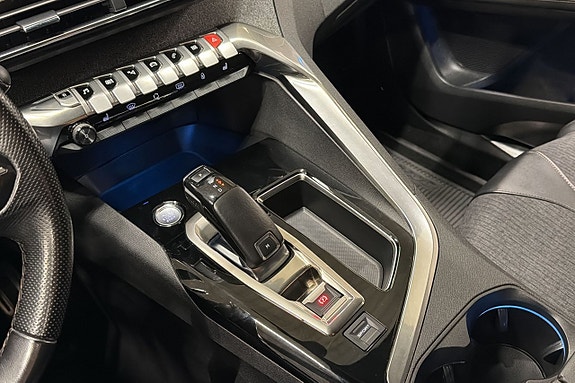 Peugeot 3008 11 of 19