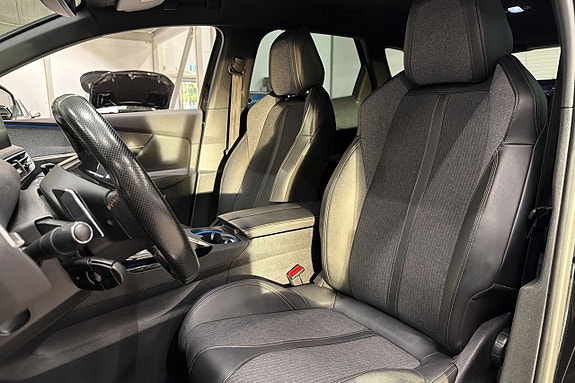 Peugeot 3008 15 of 19