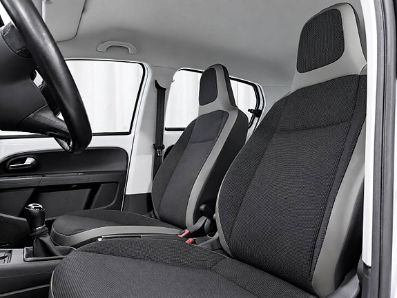 Volkswagen UP! 8 of 11
