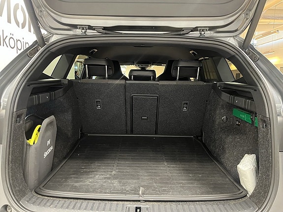 Skoda Enyaq 17 of 19