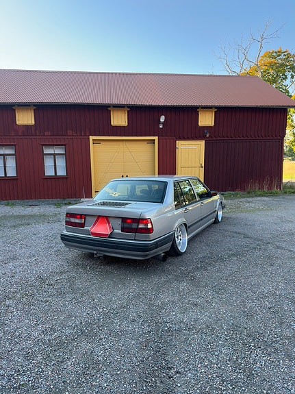 Volvo 940 3 of 9