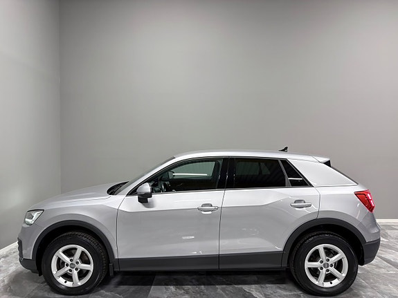 Audi Q2 5 of 26