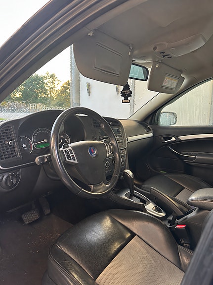 Saab 9-3 4 of 9