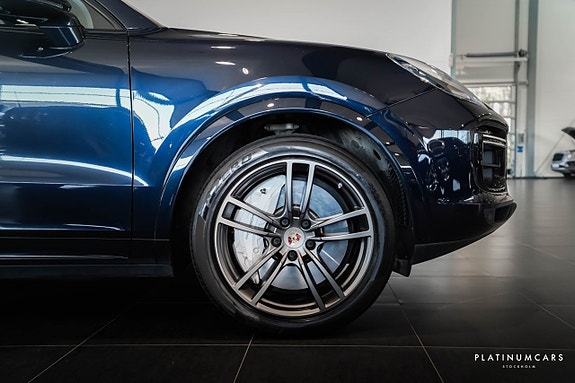Porsche Cayenne Turbo 20 of 20
