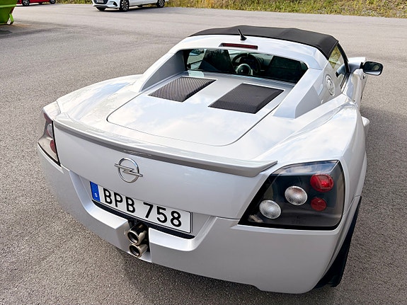 Opel Speedster 4 of 19