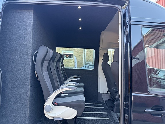 Volkswagen Crafter 10 of 21