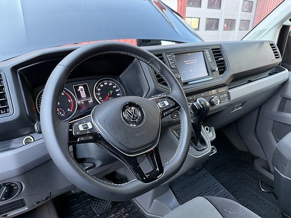 Volkswagen Crafter 13 of 21