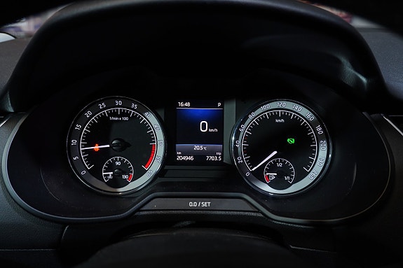 Skoda Octavia 14 of 24