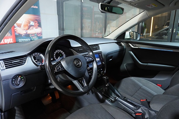 Skoda Octavia 11 of 24