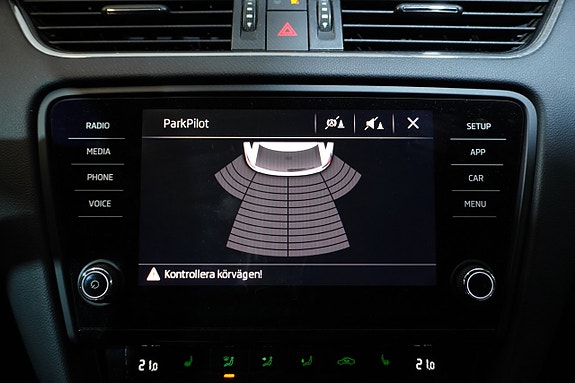 Skoda Octavia 17 of 24