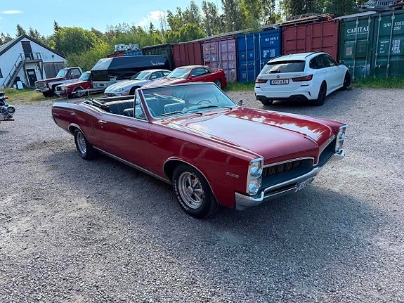 Pontiac LeMans 8 of 22