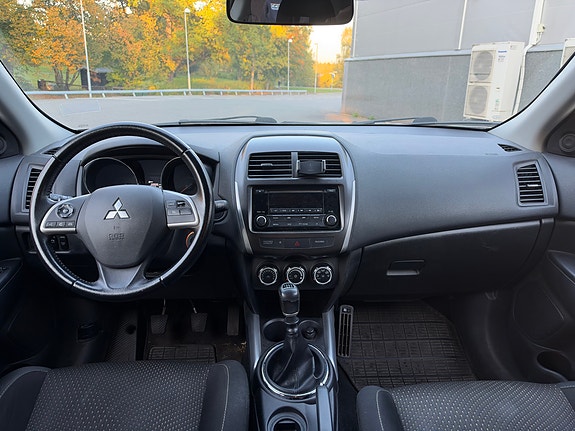 Mitsubishi ASX 6 of 8