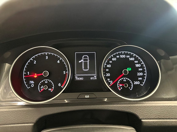 Volkswagen Golf Alltrack 14 of 21