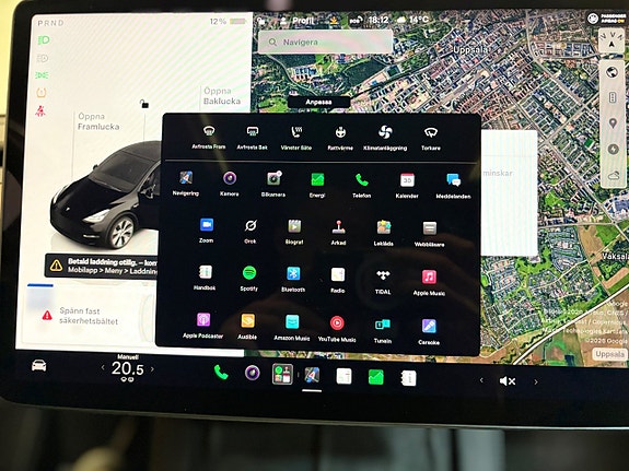Tesla Model Y 14 of 19