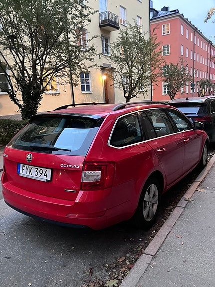 Skoda Octavia 3 of 11