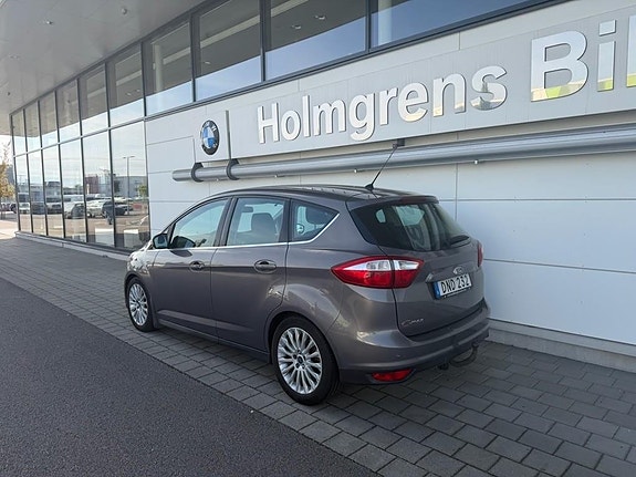 Ford C-Max 4 of 4