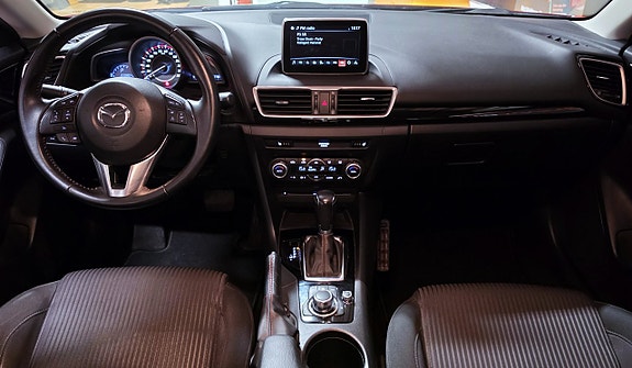 Mazda 3 14 of 24