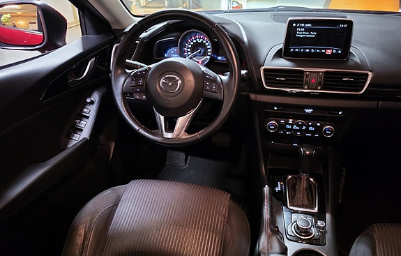 Mazda 3 10 of 24