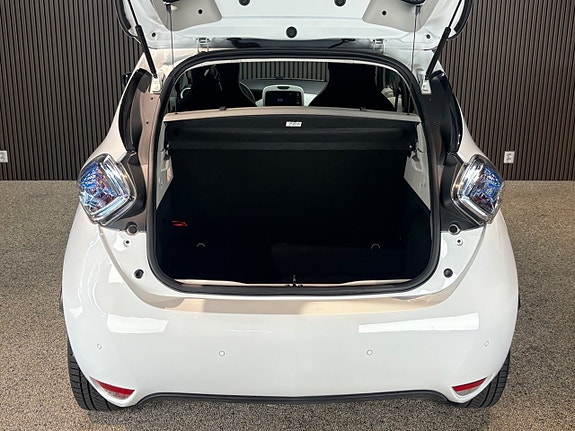 Renault Zoe 14 of 14