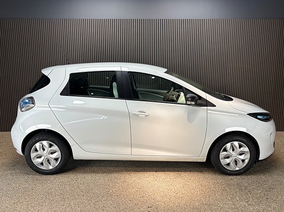 Renault Zoe 13 of 14