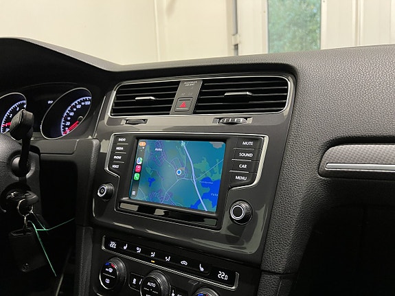 Volkswagen Golf Alltrack 19 of 26